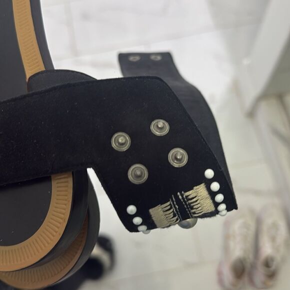 Isabel Marant Leather Sandał - Excellent Condition LIKE NEW Size 7.5 Stud Sandal - Picture 7 of 7